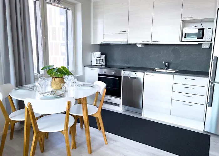 شقة Aseman Portti - Stunning 1br 13th Floor *