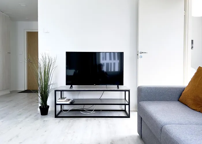 Aseman Portti - Stunning 1br 13th Floor شقة